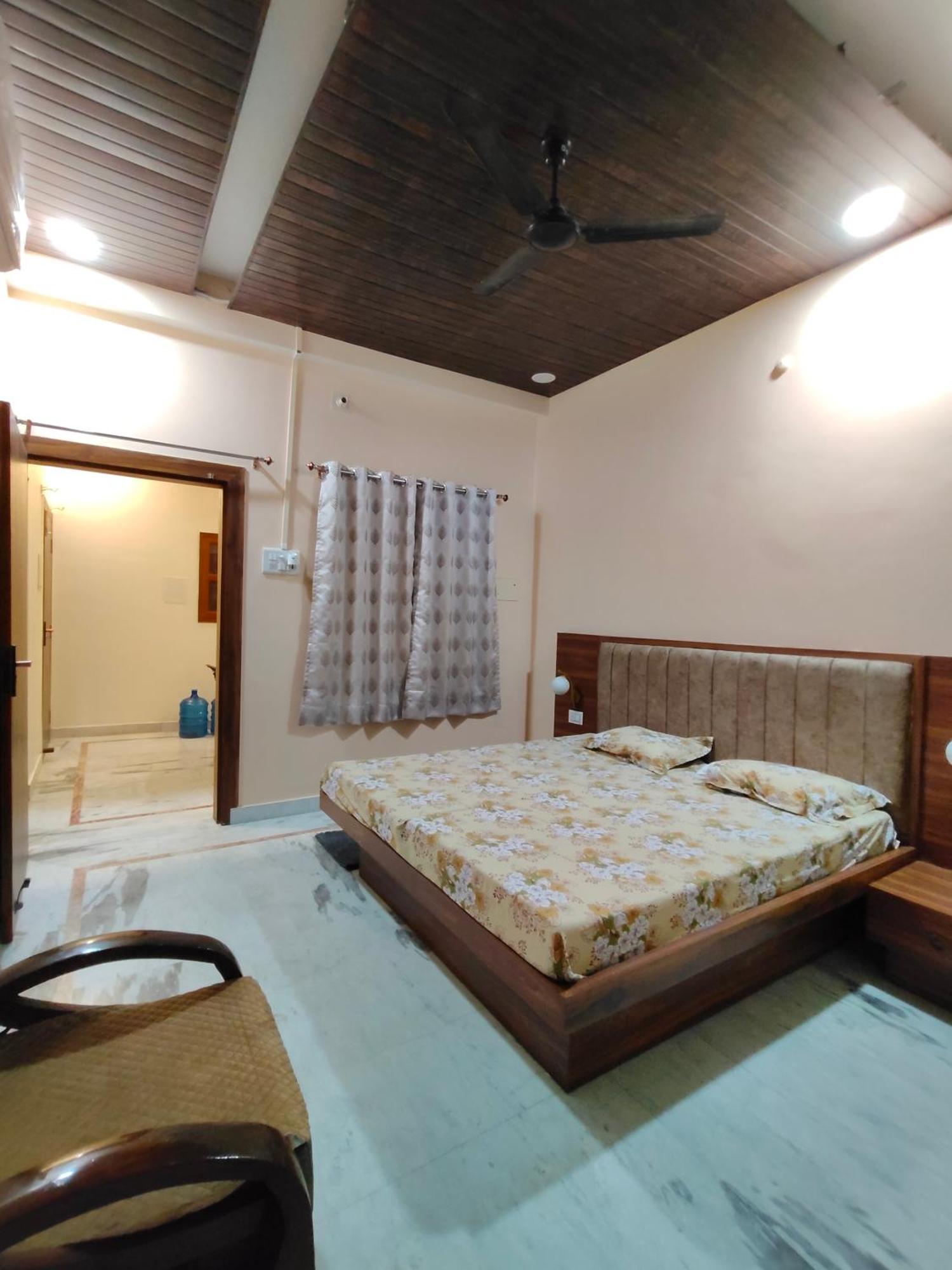 Kashivas - Spacious 2Bhk Near Assi Ghat Варанаси Екстериор снимка